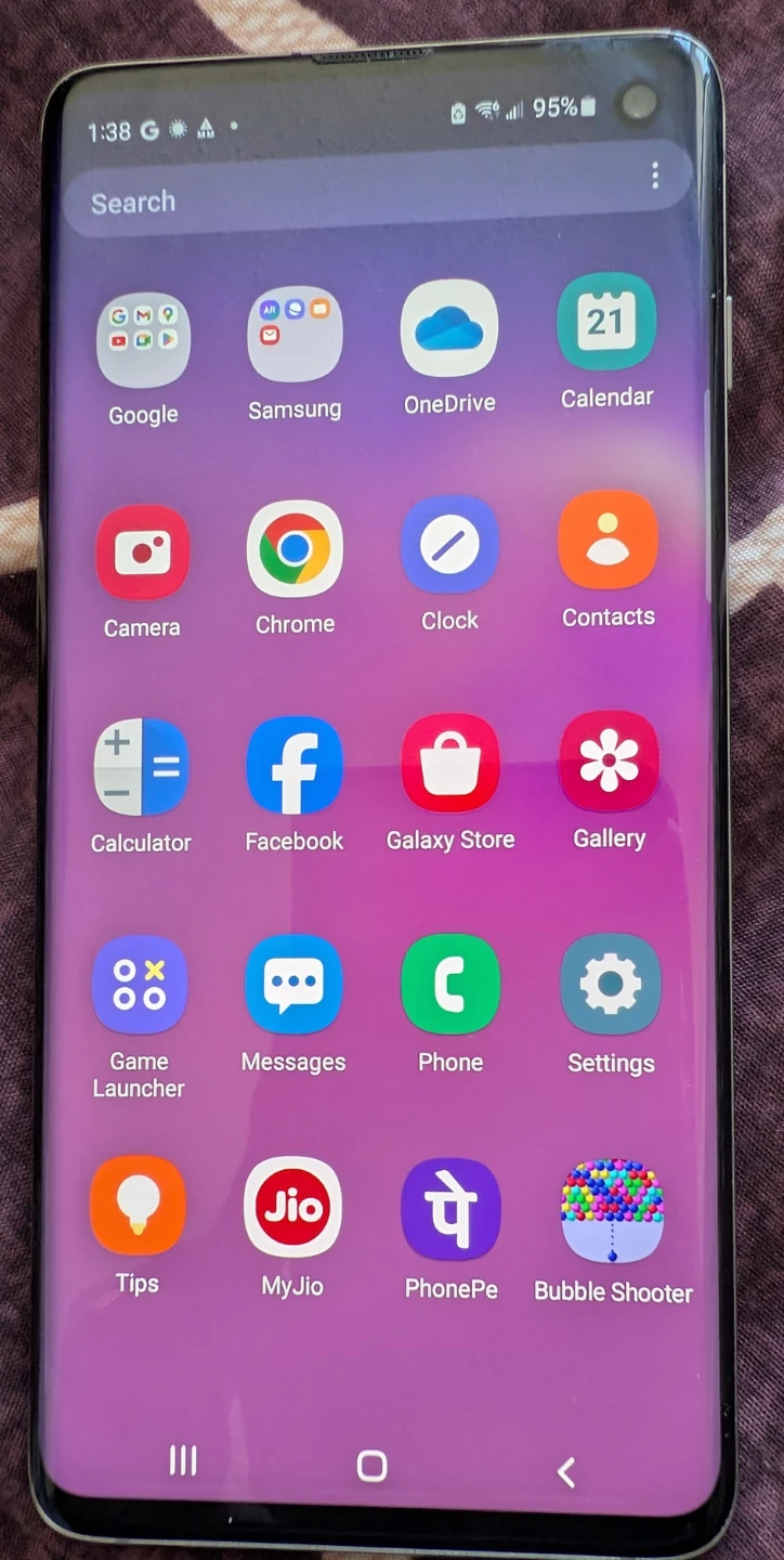 Samsung Galaxy S10 (5 Years Old) – Good Condition - photo 4