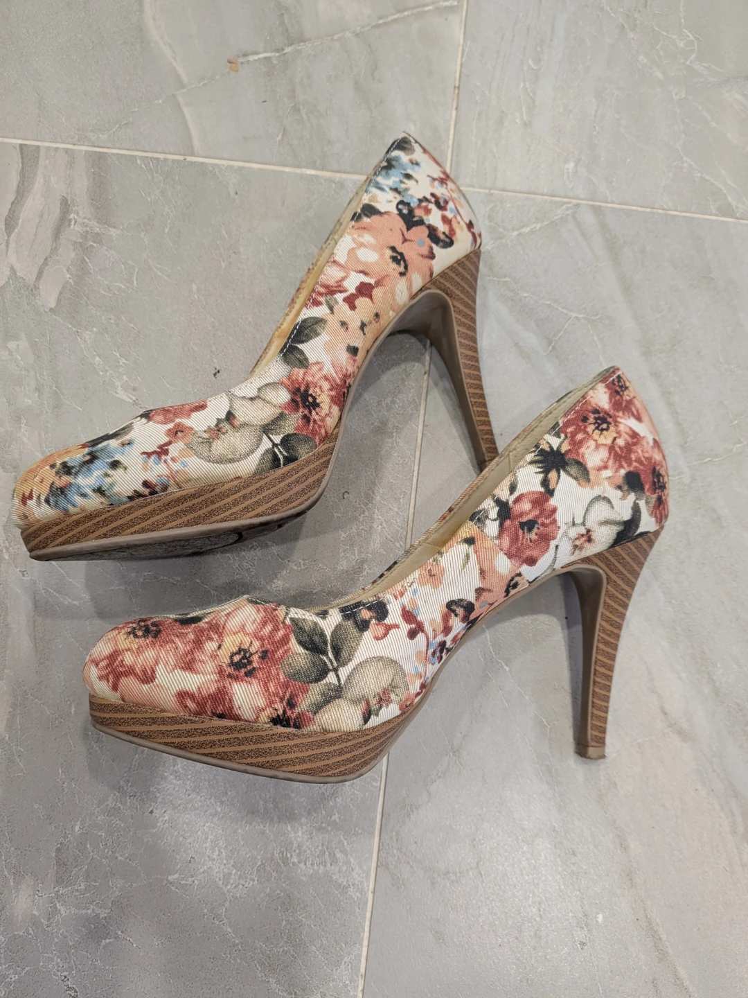 Christian Siriano Floral Heels - photo 3
