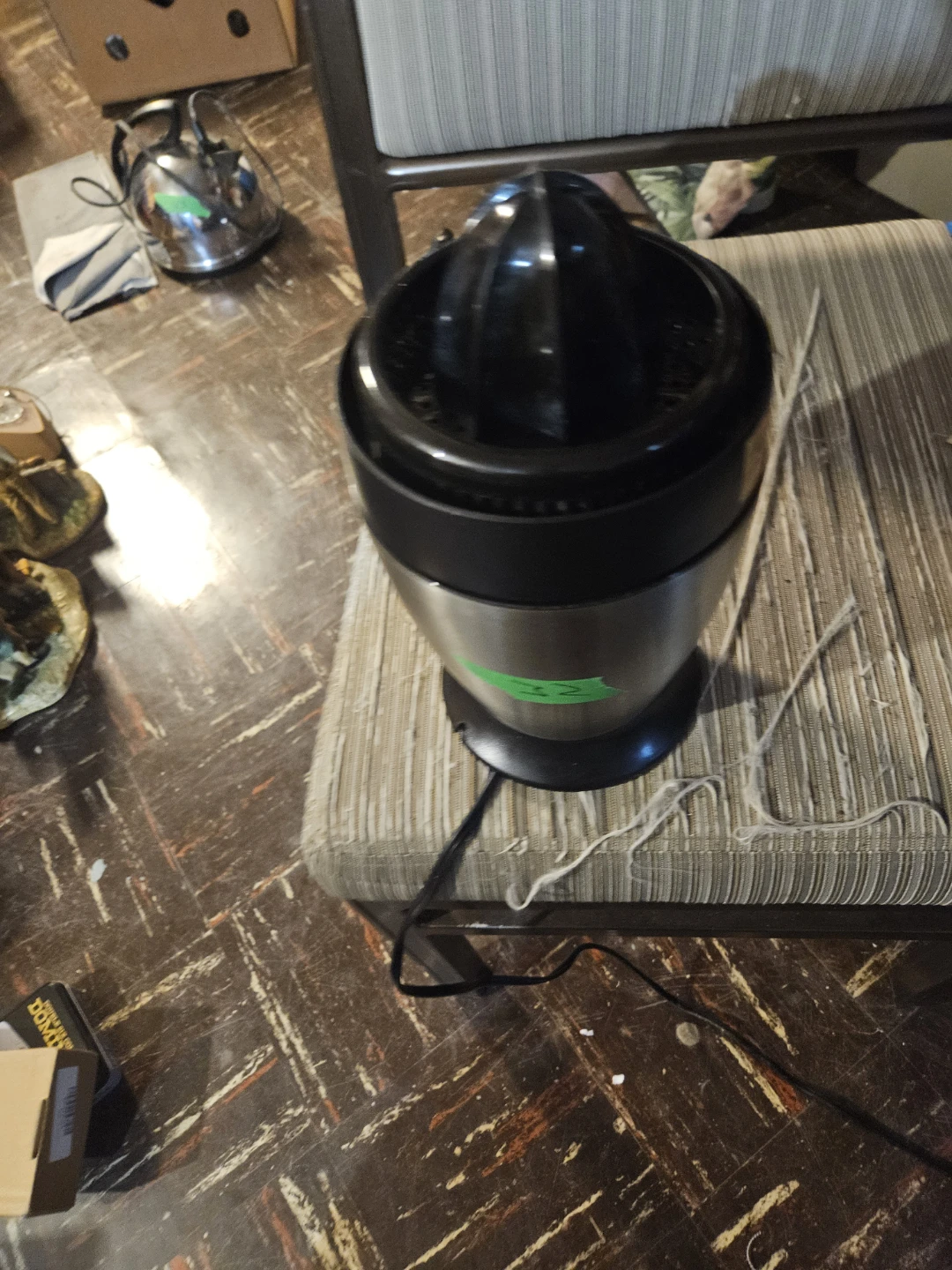 Cuisinart Citrus Juicer - photo 5