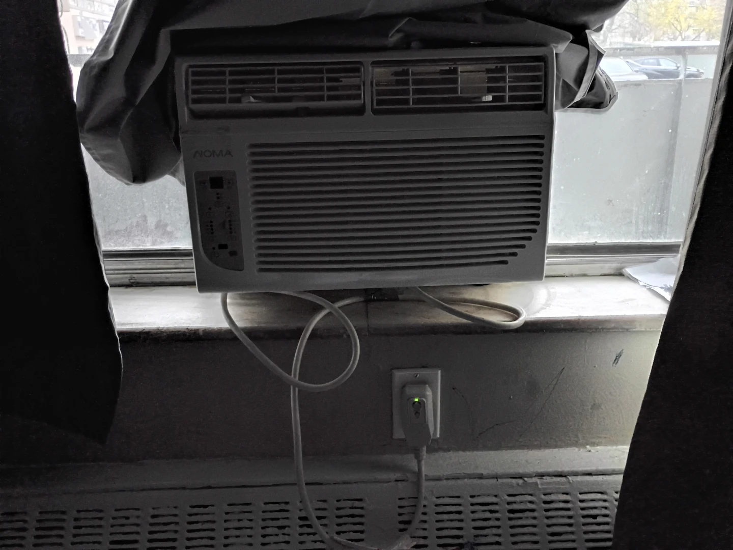 Noma Air Conditioner model 04352384 - photo 2