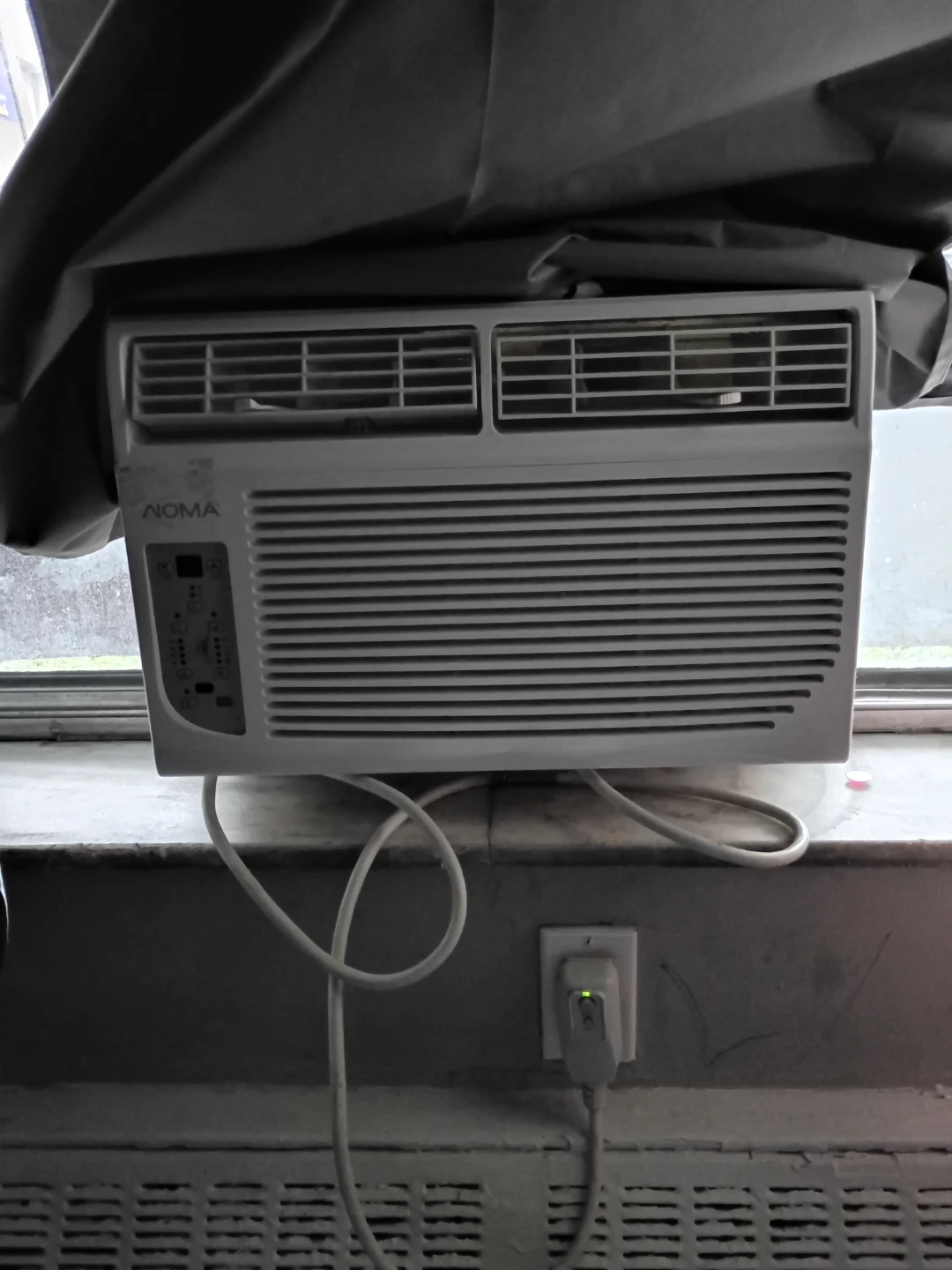 Noma Air Conditioner model 04352384 - photo 3
