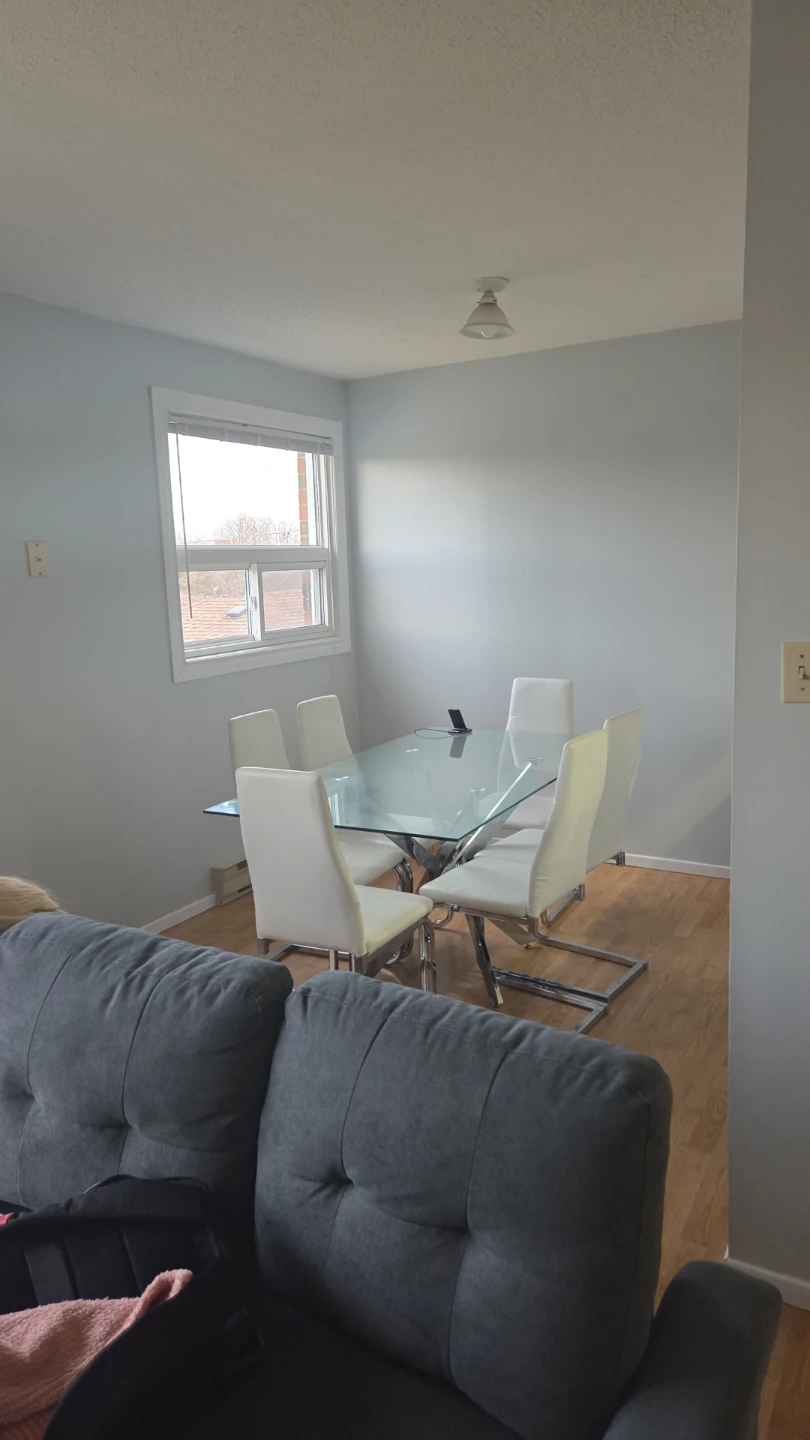 Glass Dining Table with 6 White Chairs