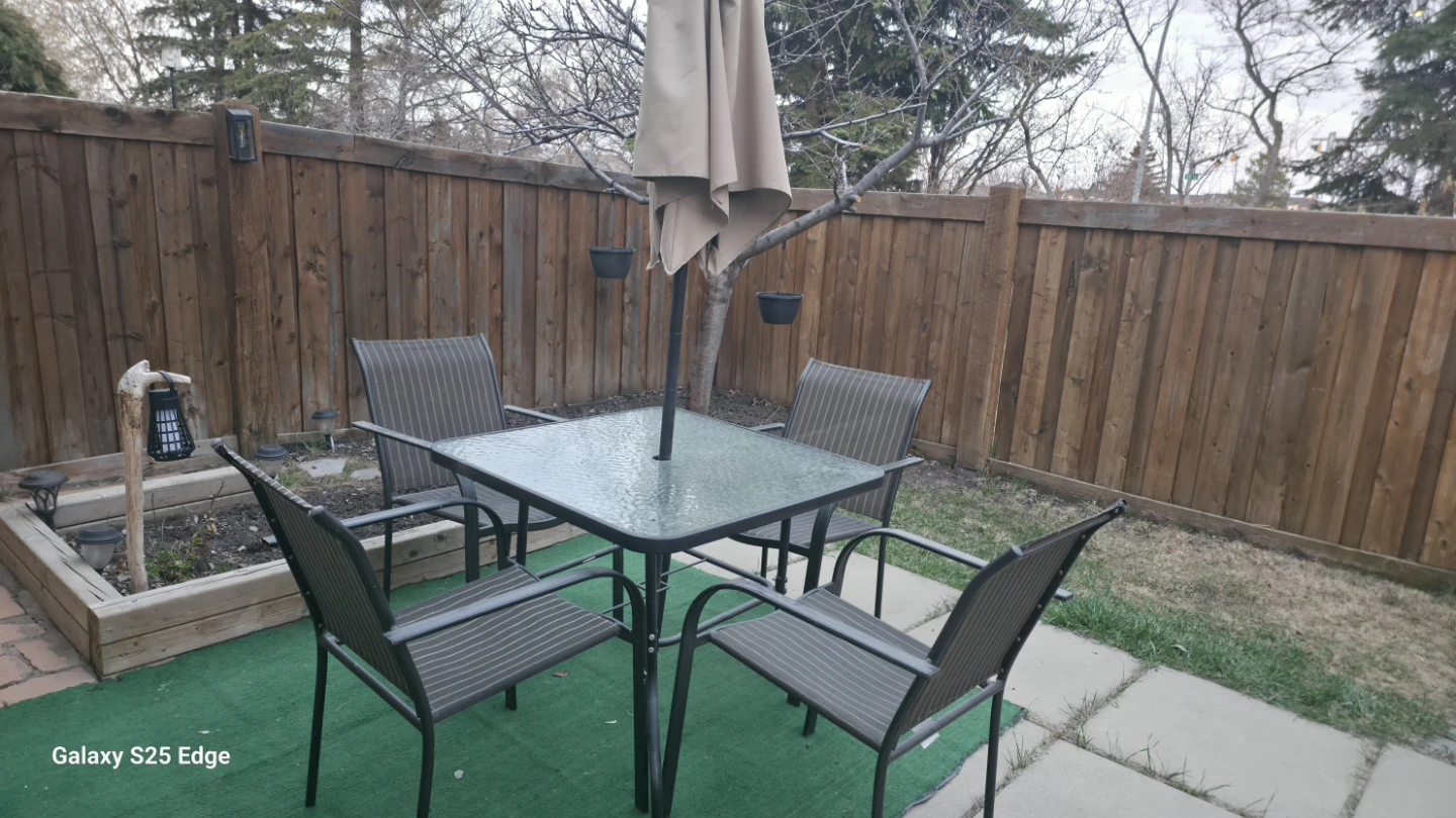 Outdoor Patio Dining Set - Table and Chairs - photo 4