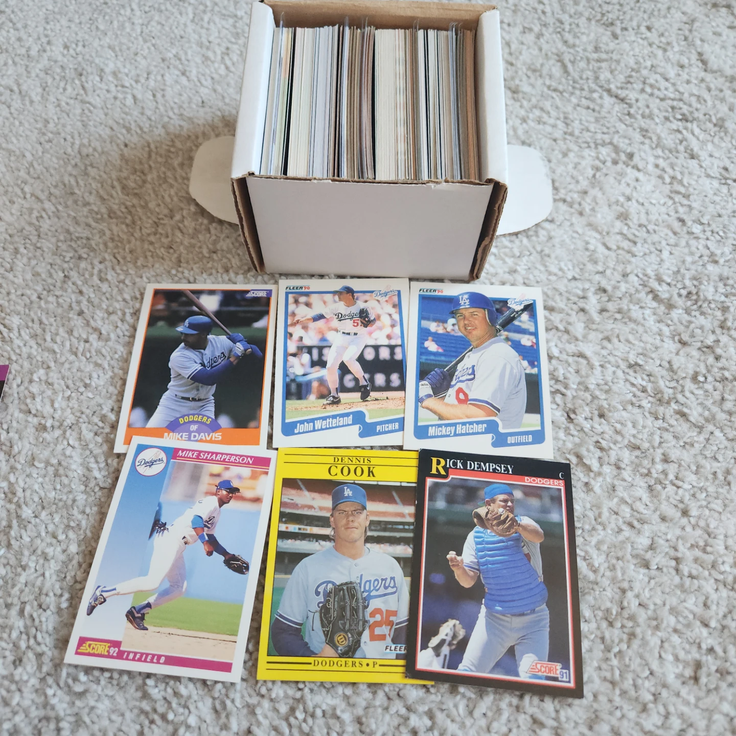 LA Dodgers, 100 Baseball Cards Team lot - photo 5