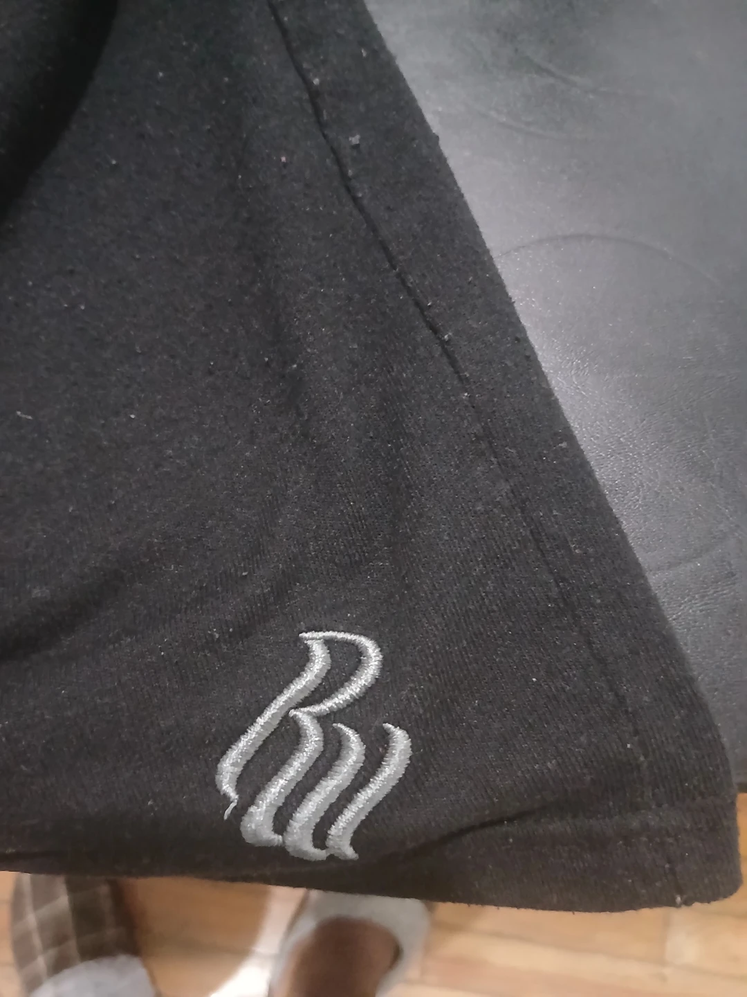 Rocawear Black V-Neck T-Shirt - XL - photo 2