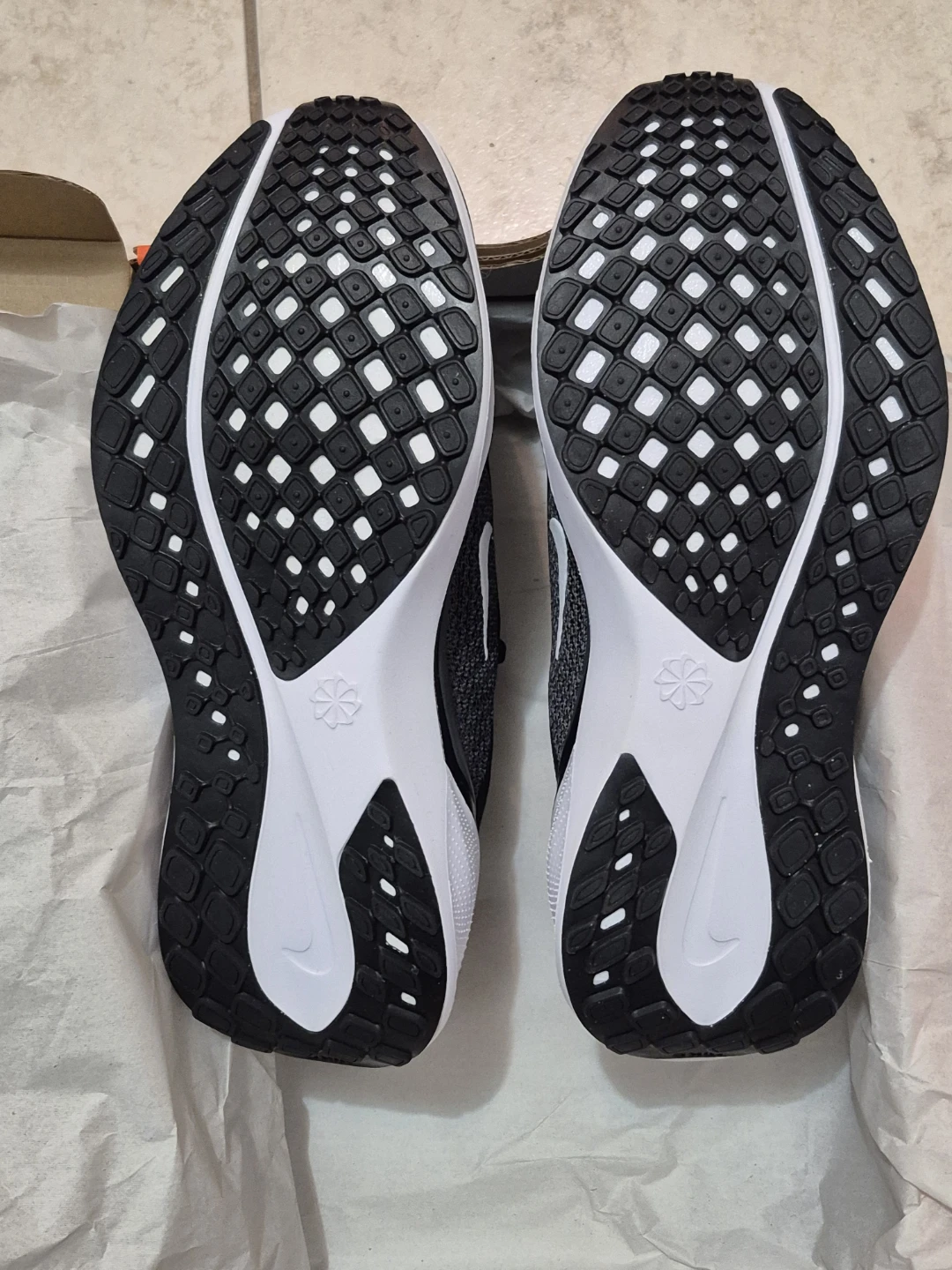 BNIB)Nike Air Zoom Size 7 Pegasus 41 Women's Running Shoes - photo 2
