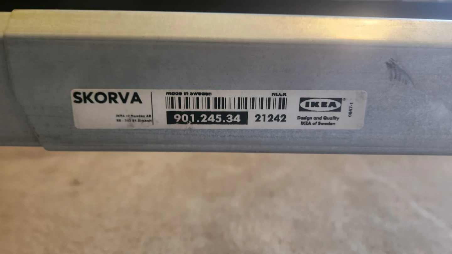 IKEA Bed Frame (Queen sized) - photo 5