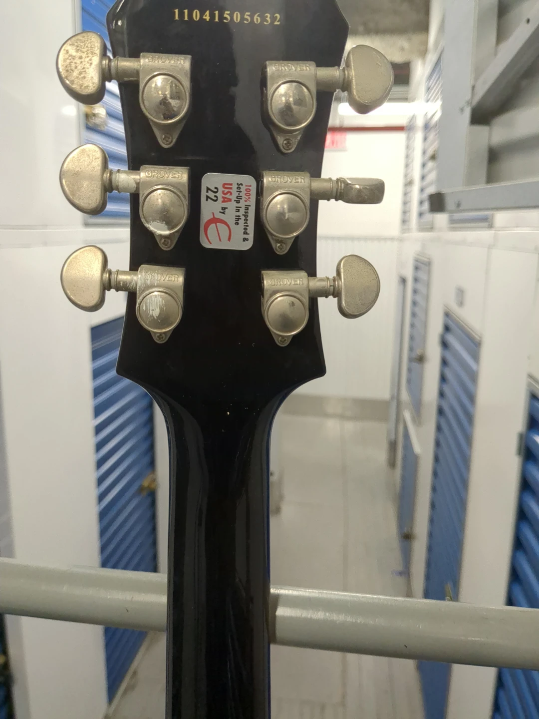 Six string Epiphone guitar - photo 5
