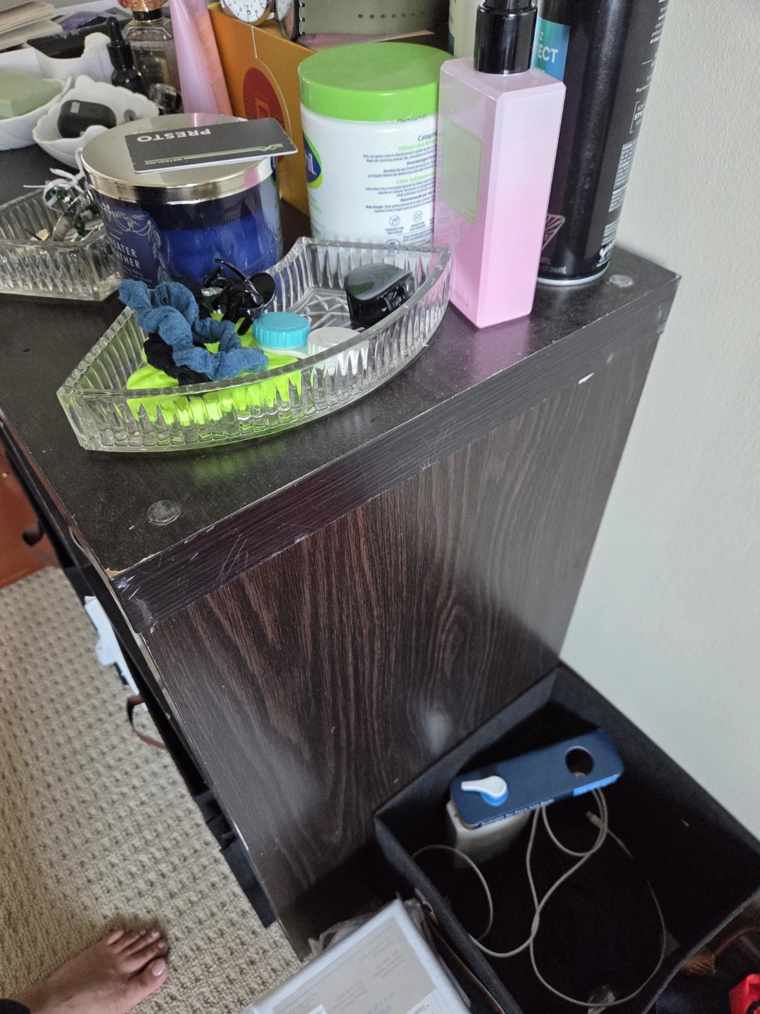 Black bookshelf for sale - photo 3