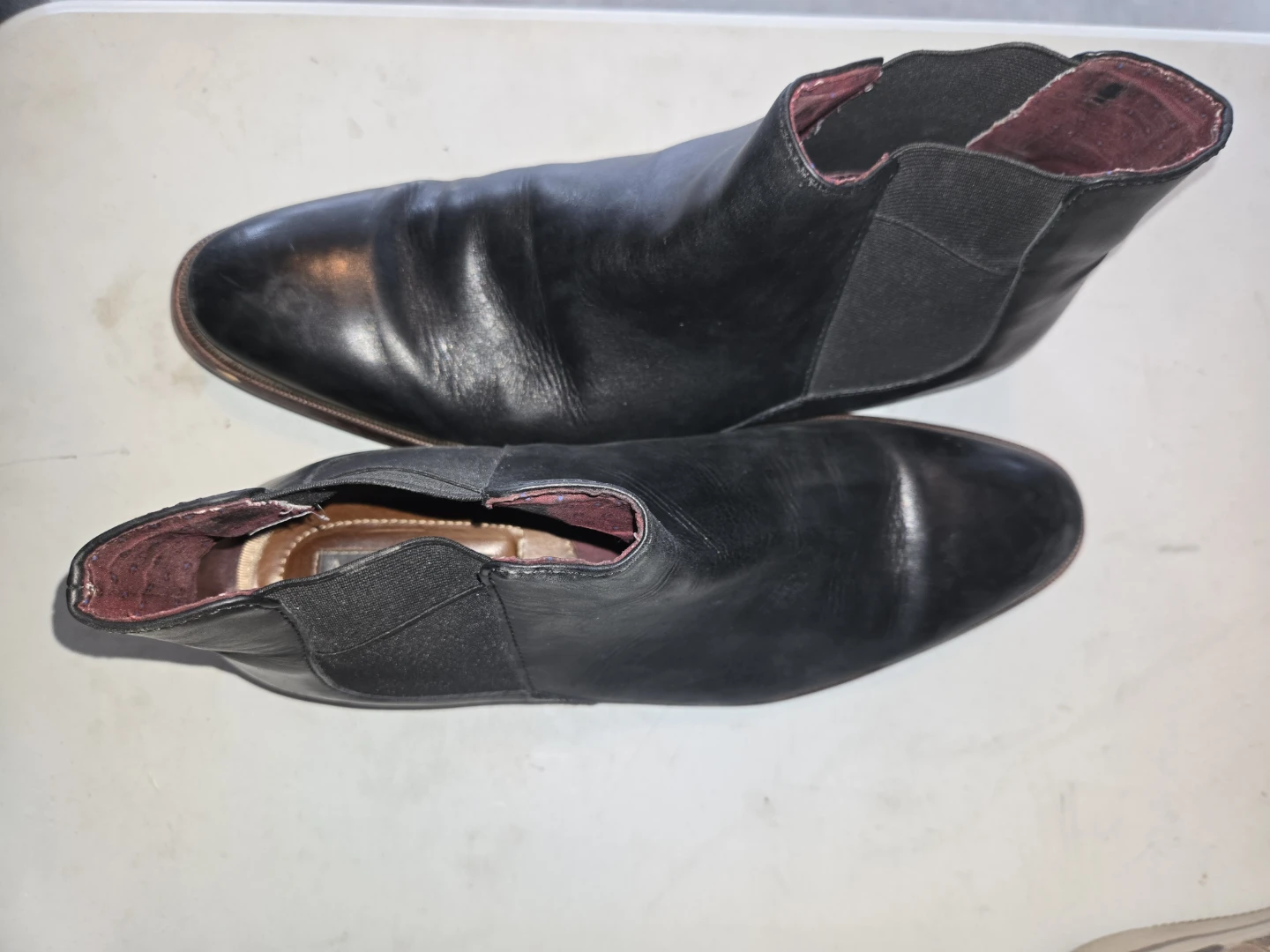 Aston Grey Black Leather Chelsea Boots