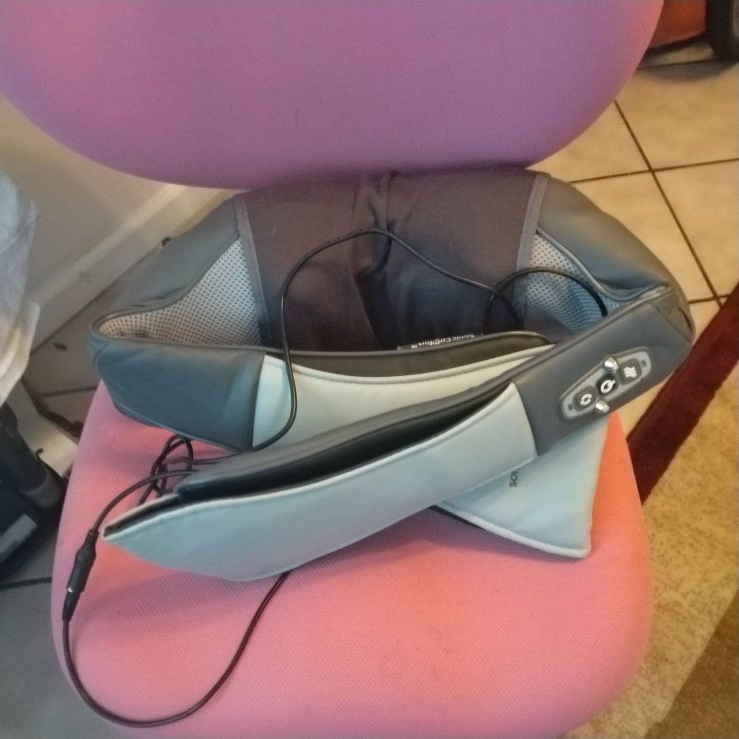 Massage for neck and back heated - photo 2