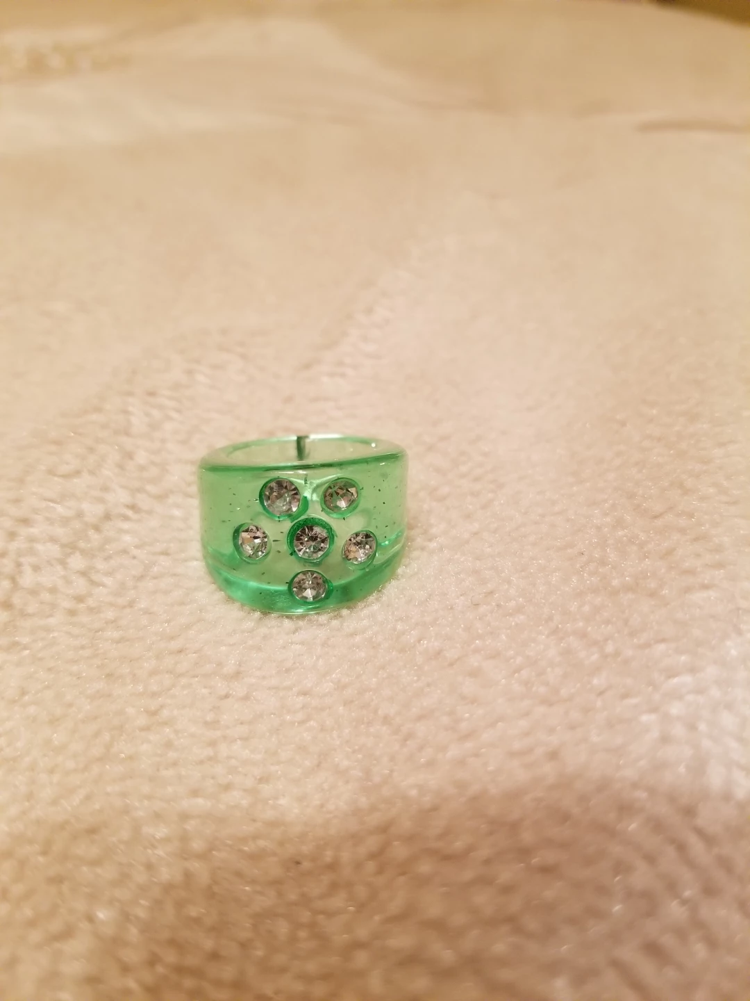 Green Chunky Ring with Rhinestones