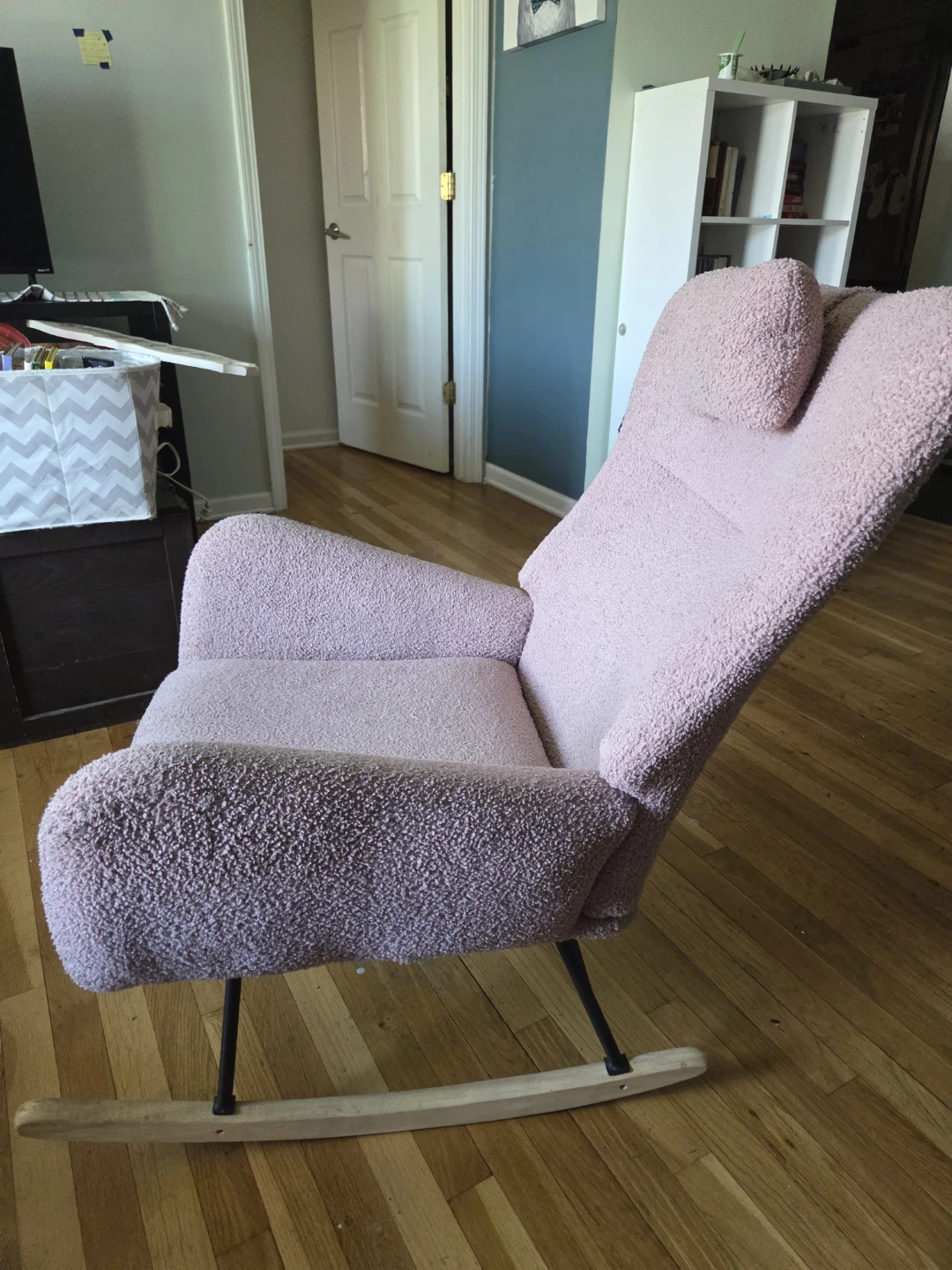 Pink Teddy Fleece Rocking Chair