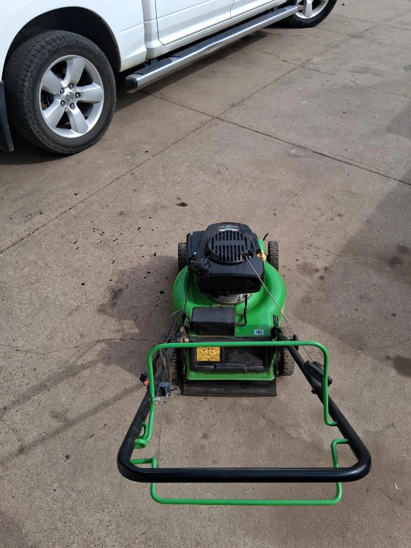 Lawnboy lawn mower - photo 3