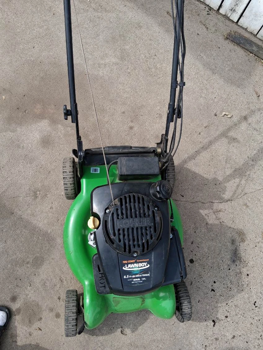 Lawnboy lawn mower - photo 4