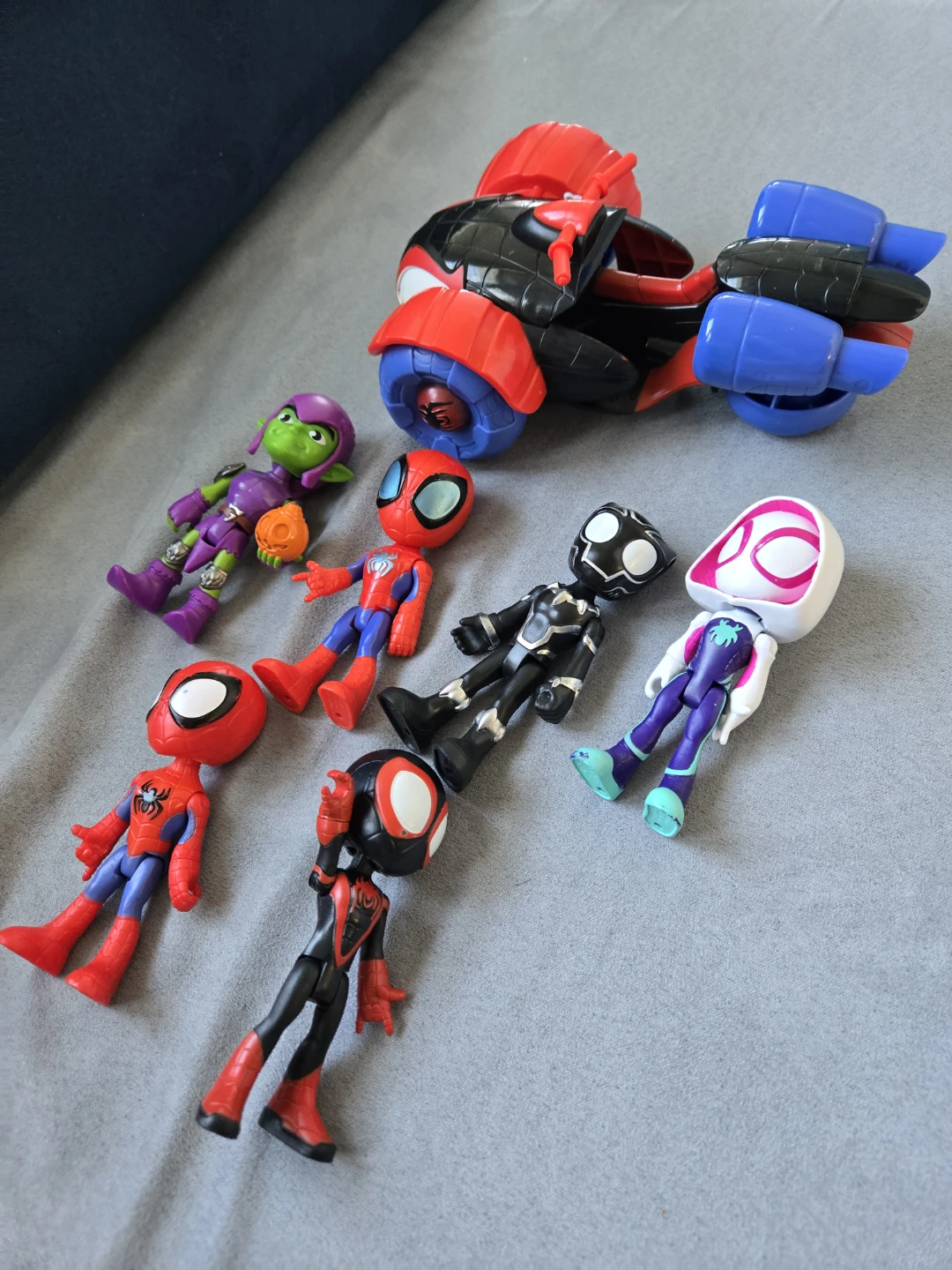 Spidy and friends toy lot - photo 2