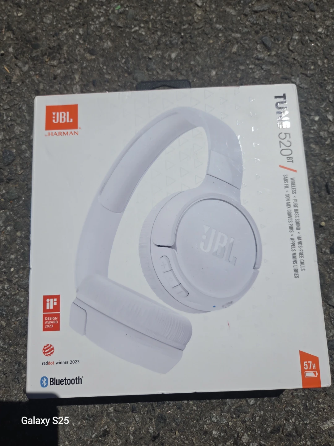 JBL Tune 520BT Wireless On-Ear Headphones - White