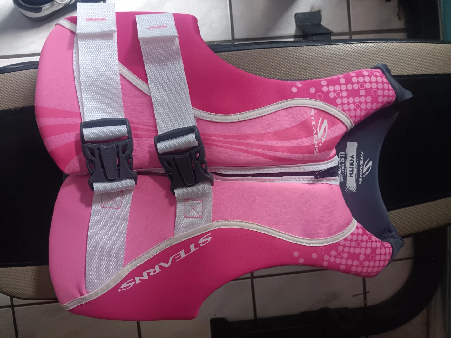 Stearns Youth Type III PFD Flotation Aid Vest Pink