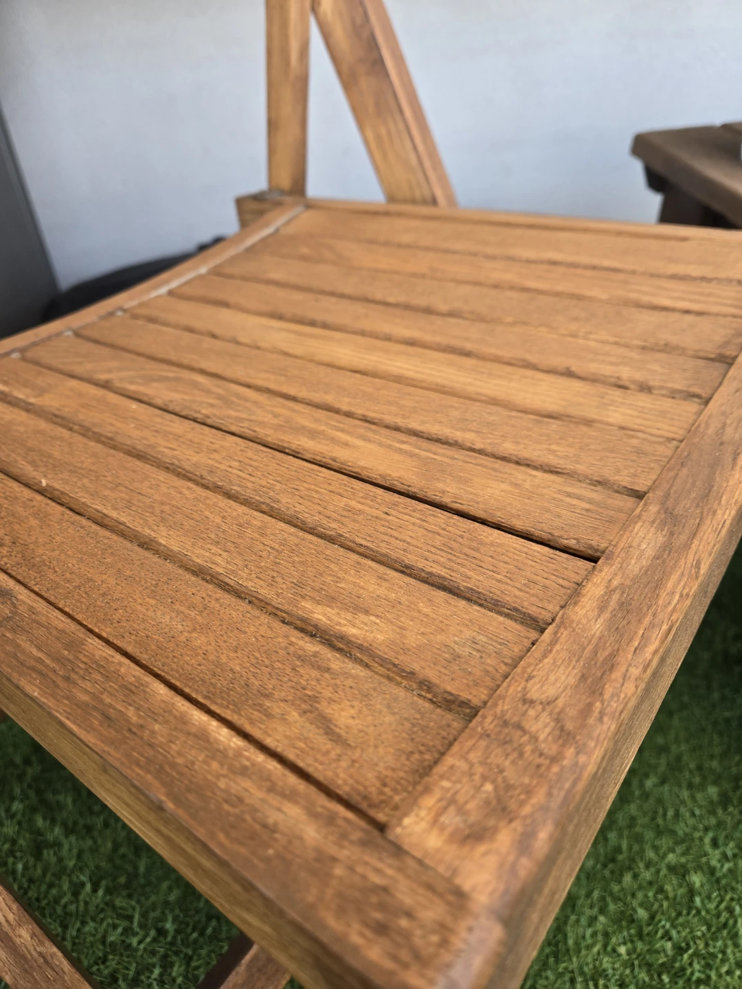 Newly sanded and stained patio bistro set 3 pcs - photo 2
