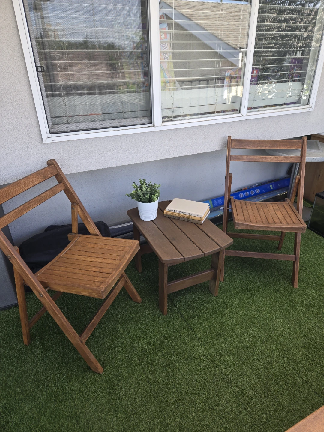Newly sanded and stained patio bistro set 3 pcs - photo 5