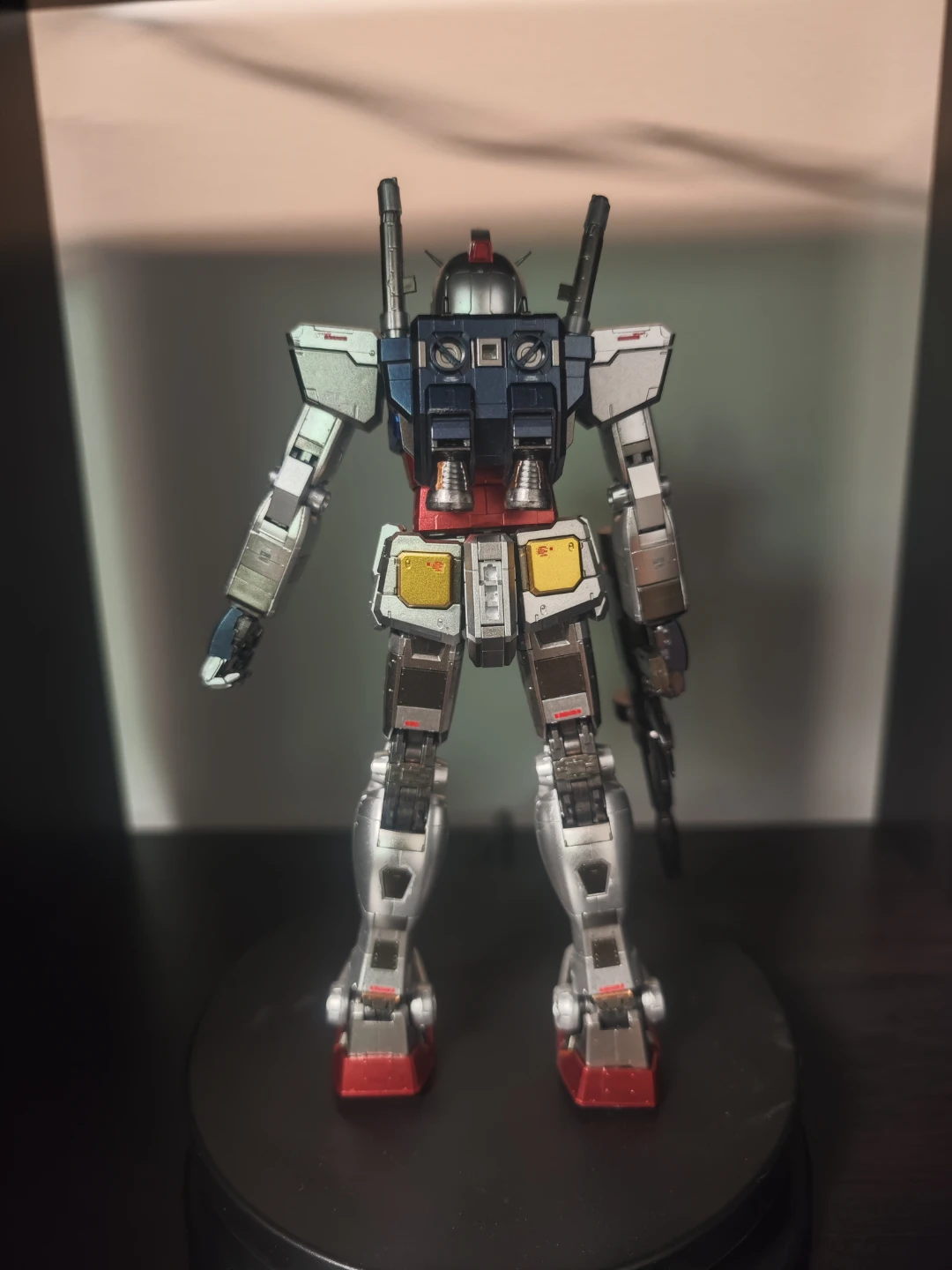 GUNDAM Metallic Painted MG RX-78-2 - photo 3