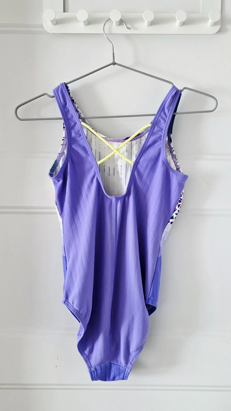 Girls One-piece Swimsuit / Maillot de bain une pièce pour fille - photo 2