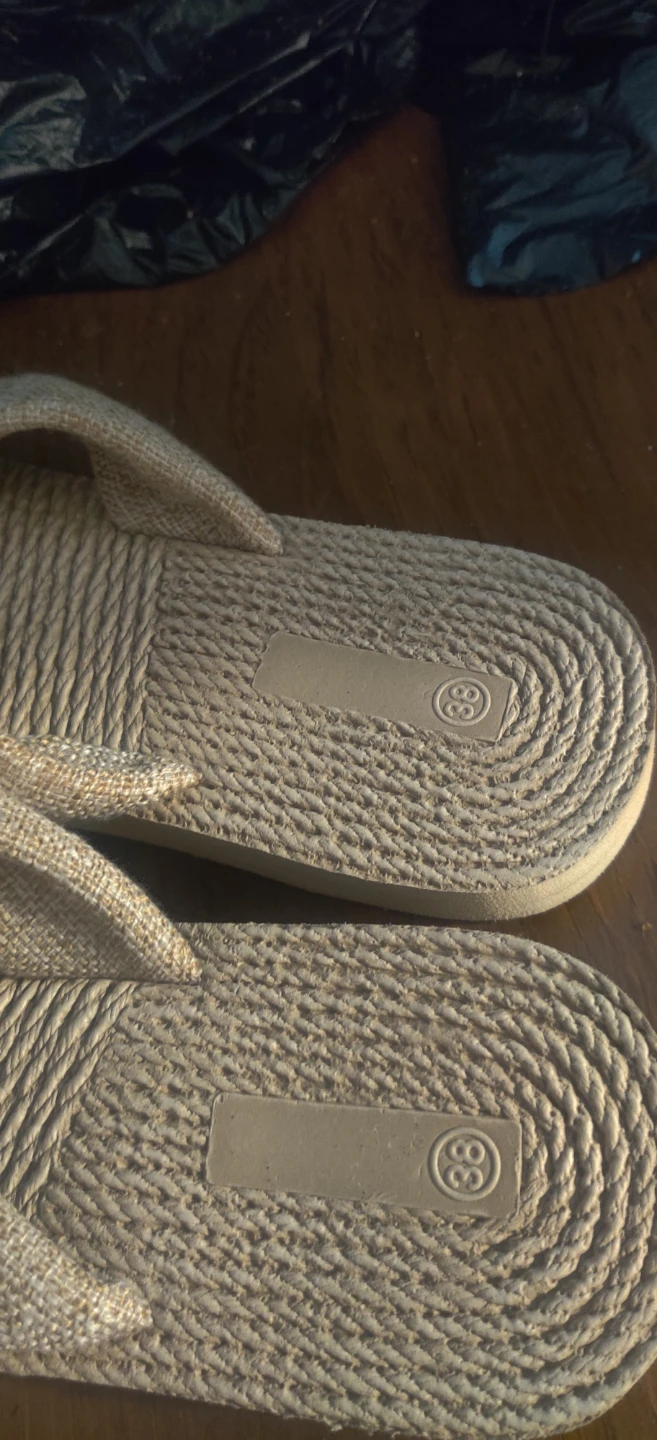 Women's Espadrille Style Sandals size 38 - photo 3