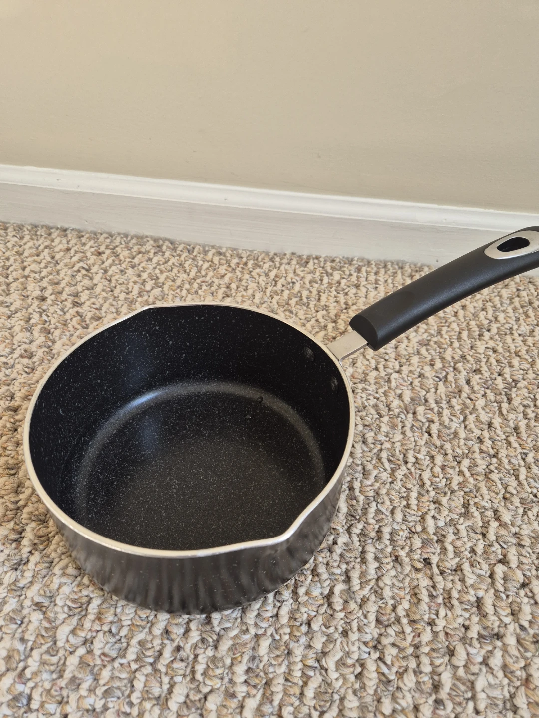 Kitchen Set - Pot, Pan & Silicone Utensils - photo 4