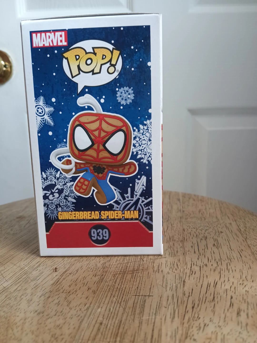 Funko Pop! Marvel Gingerbread Spider-Man #939 Vinyl Figure - photo 4