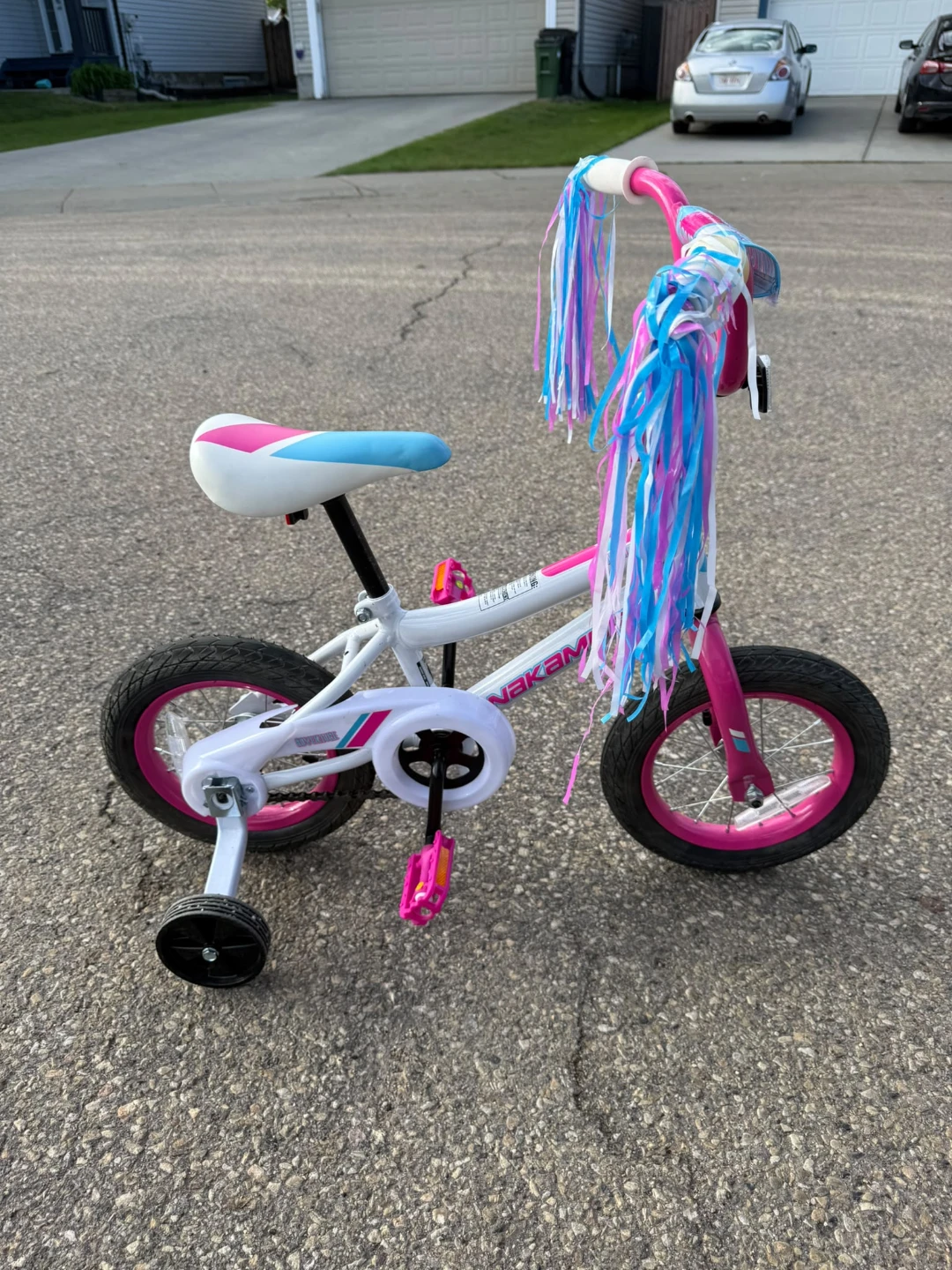 Kids' "Adventure" Bike with Paw Patrol Helmet - photo 5