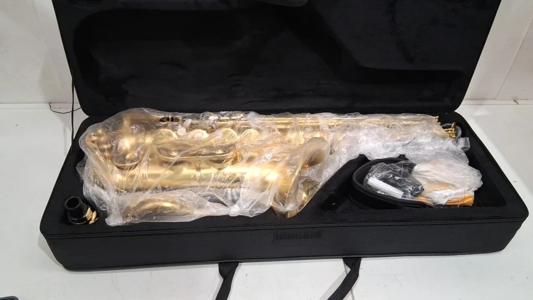Garvee AS200 B Flat Tenor Saxophone – Complete - photo 3