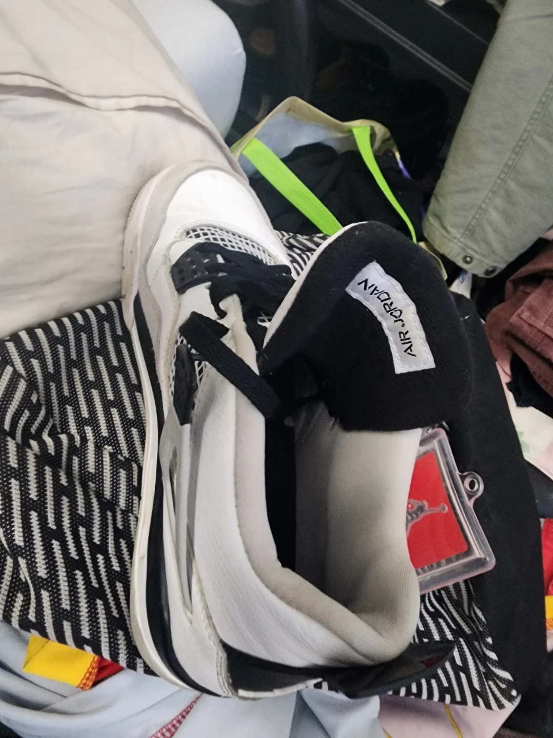Air Jordan 4 Sneakers - photo 3