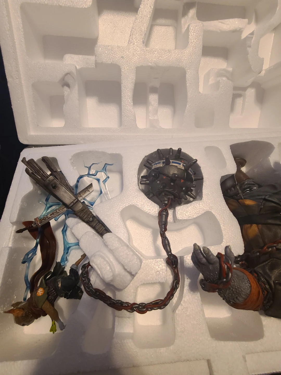 Biomutant Collector's Edition Statue Diorama - photo 2