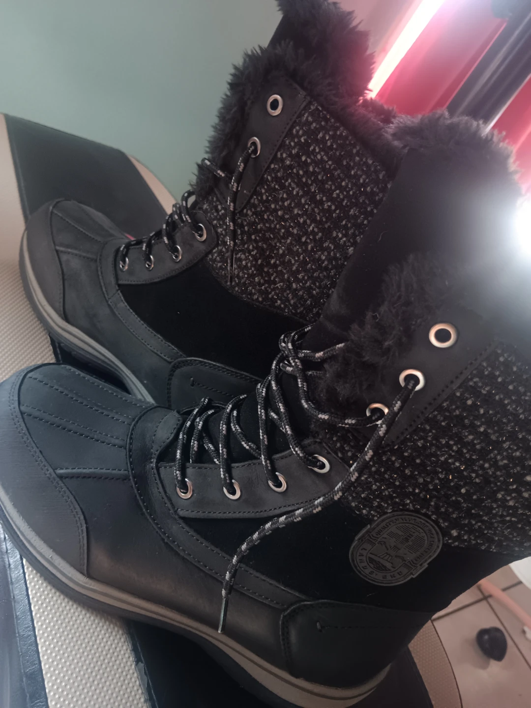 Lands' End Women's Size 8B Winter Boots