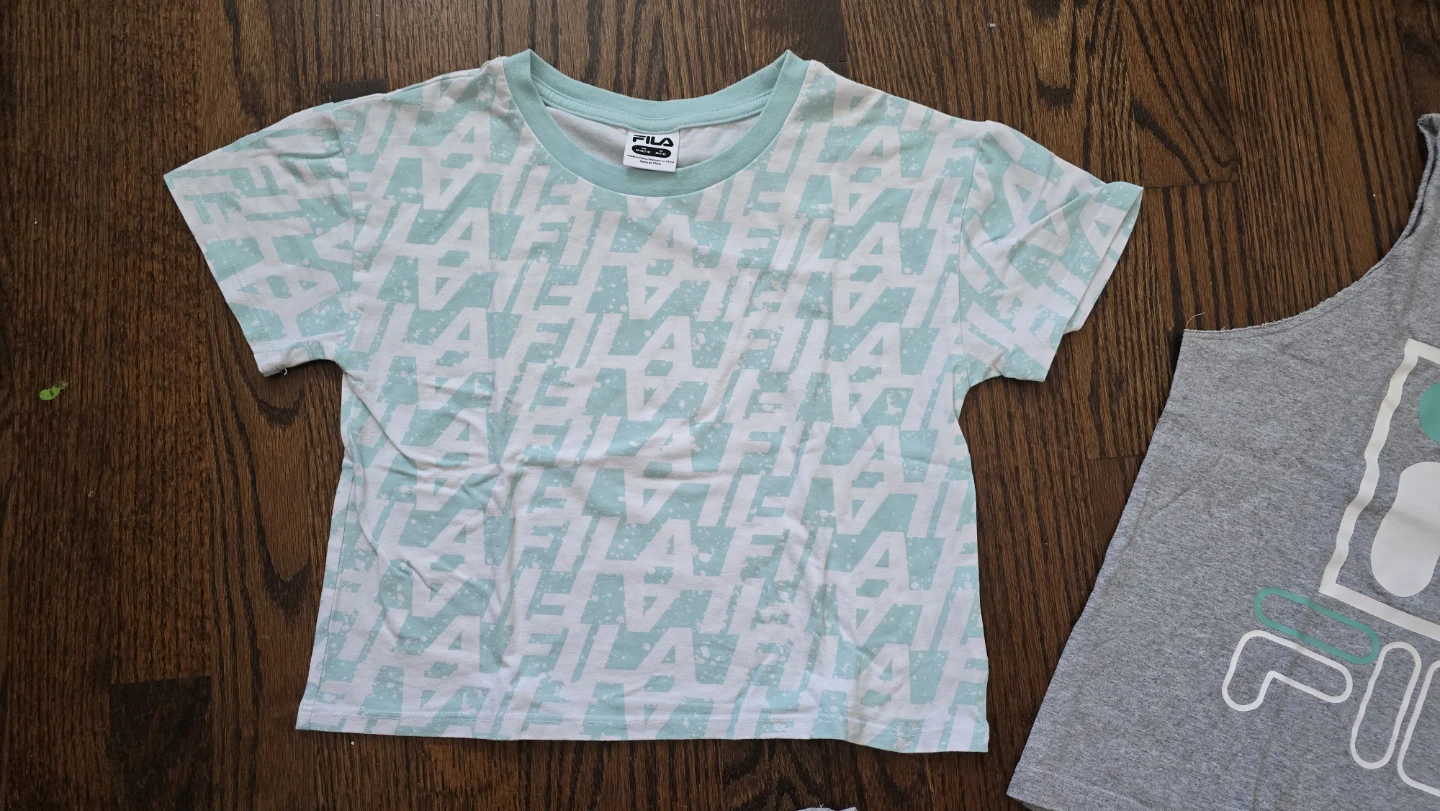 3 Fila Girls crop T-Shirts + tank top 8-10Y - photo 2