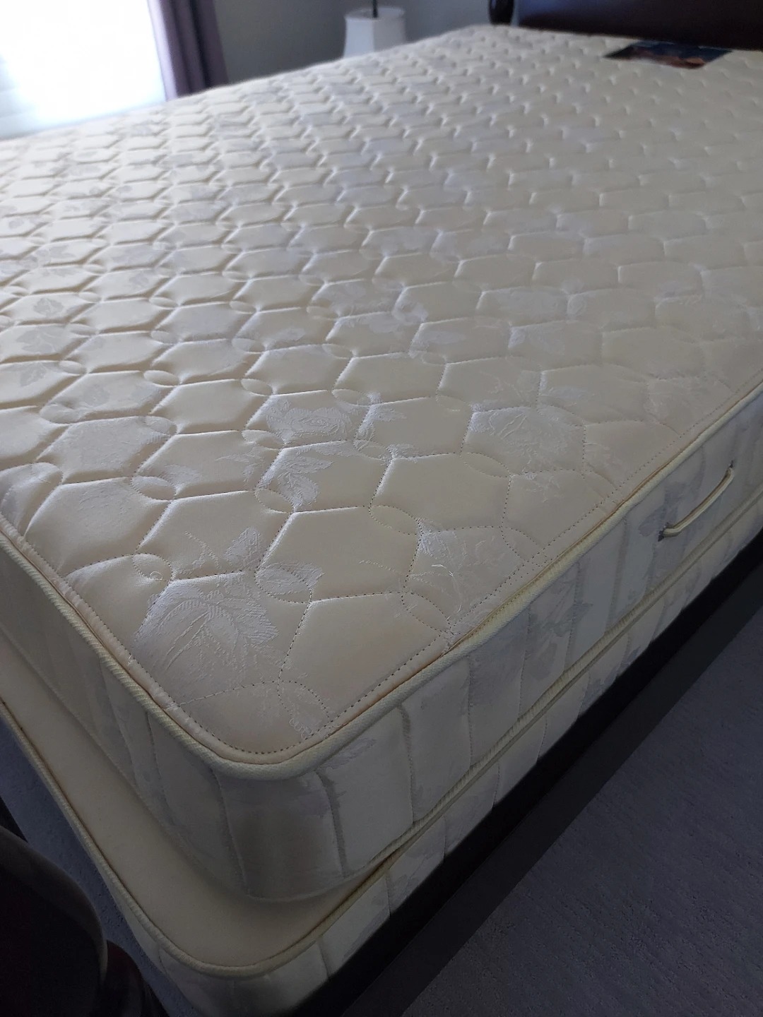 Queen sizeSears-O-Pedic box spring and Firm Support Mattress - photo 4