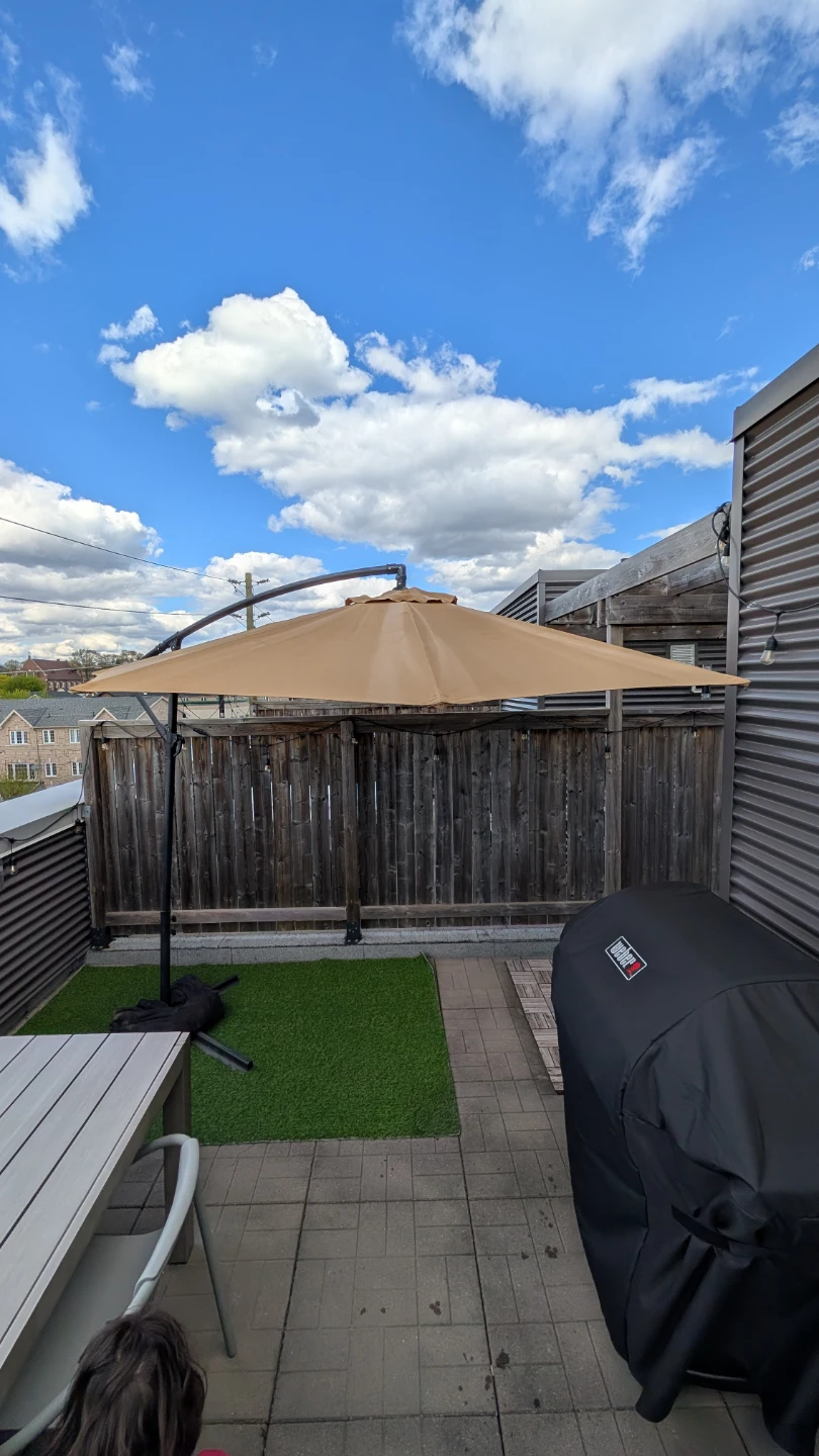 Large 10' Patio Umbrella with Base