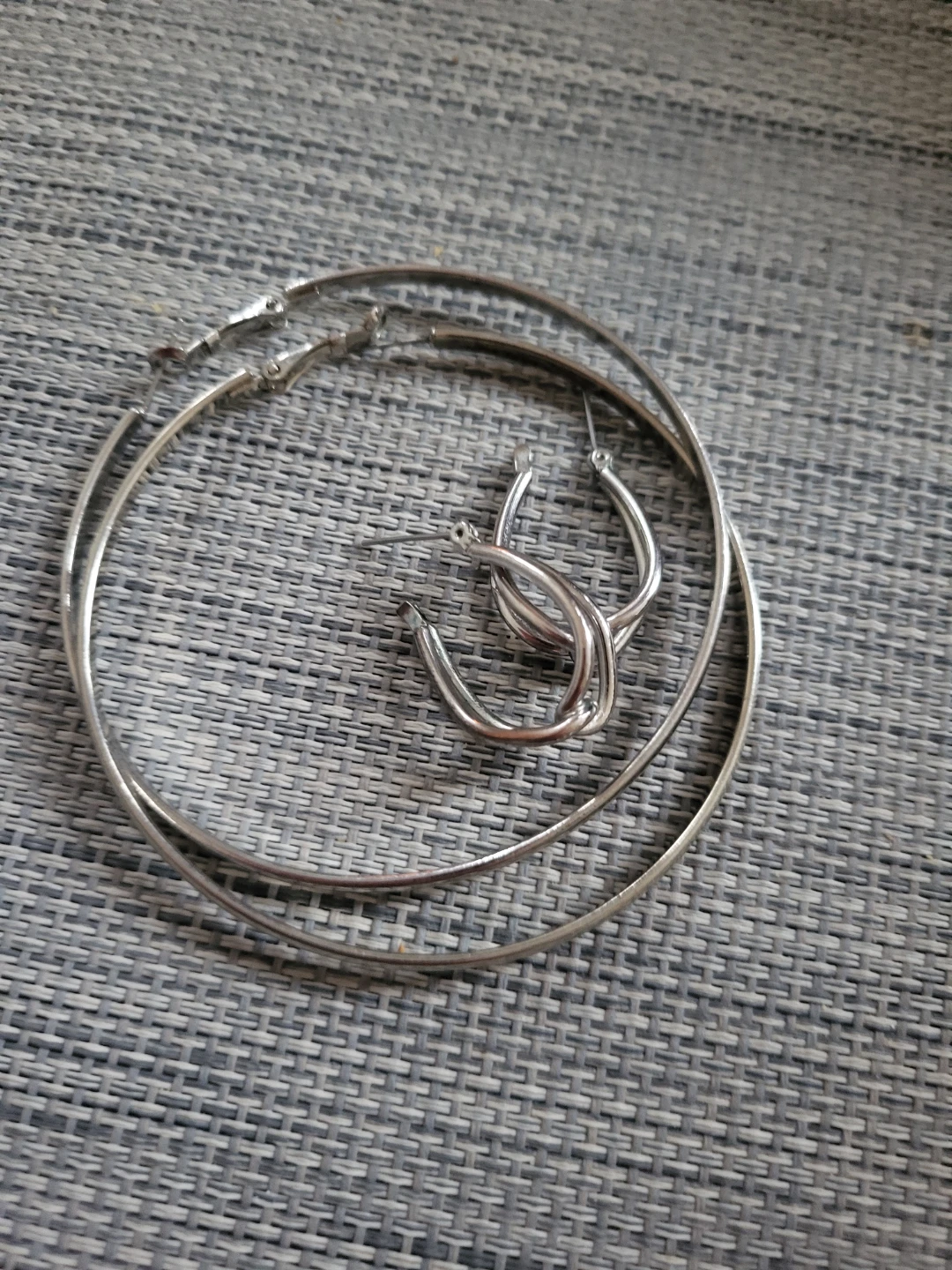 Silver Hoop Earrings Set