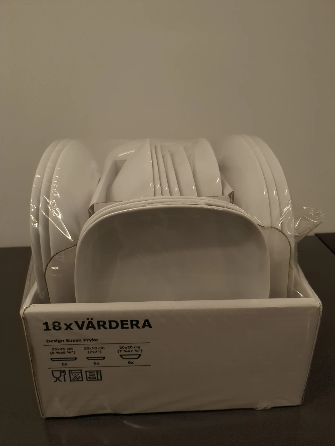 Ikea VÄRDERA 18-piece Dinnerware Set