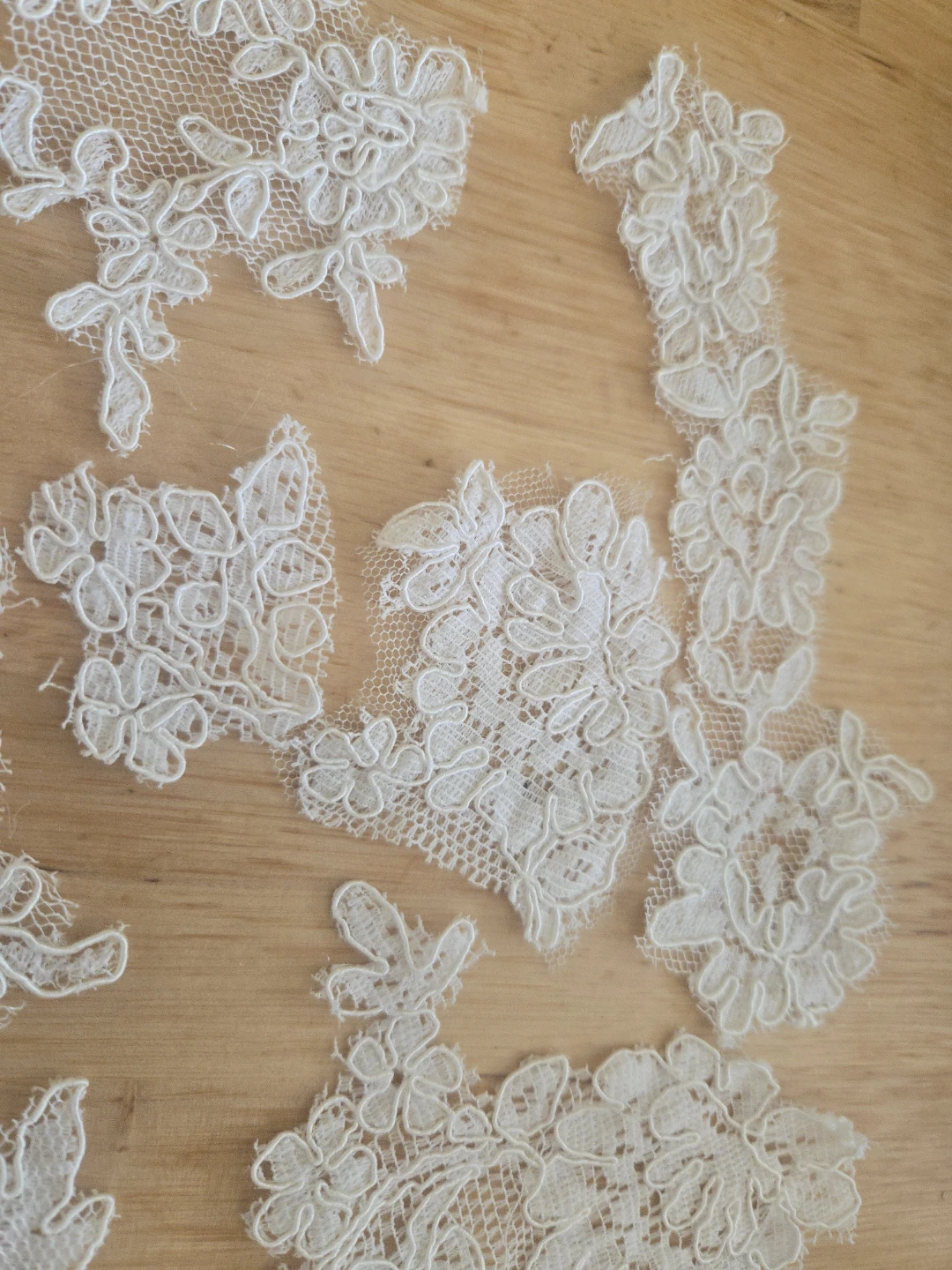 Ivory Lace Appliqués for Sewing and Crafts - photo 4
