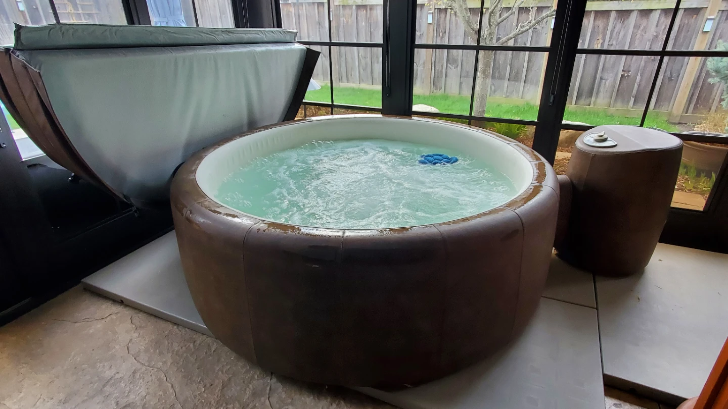 Softub hottub for sale - photo 3