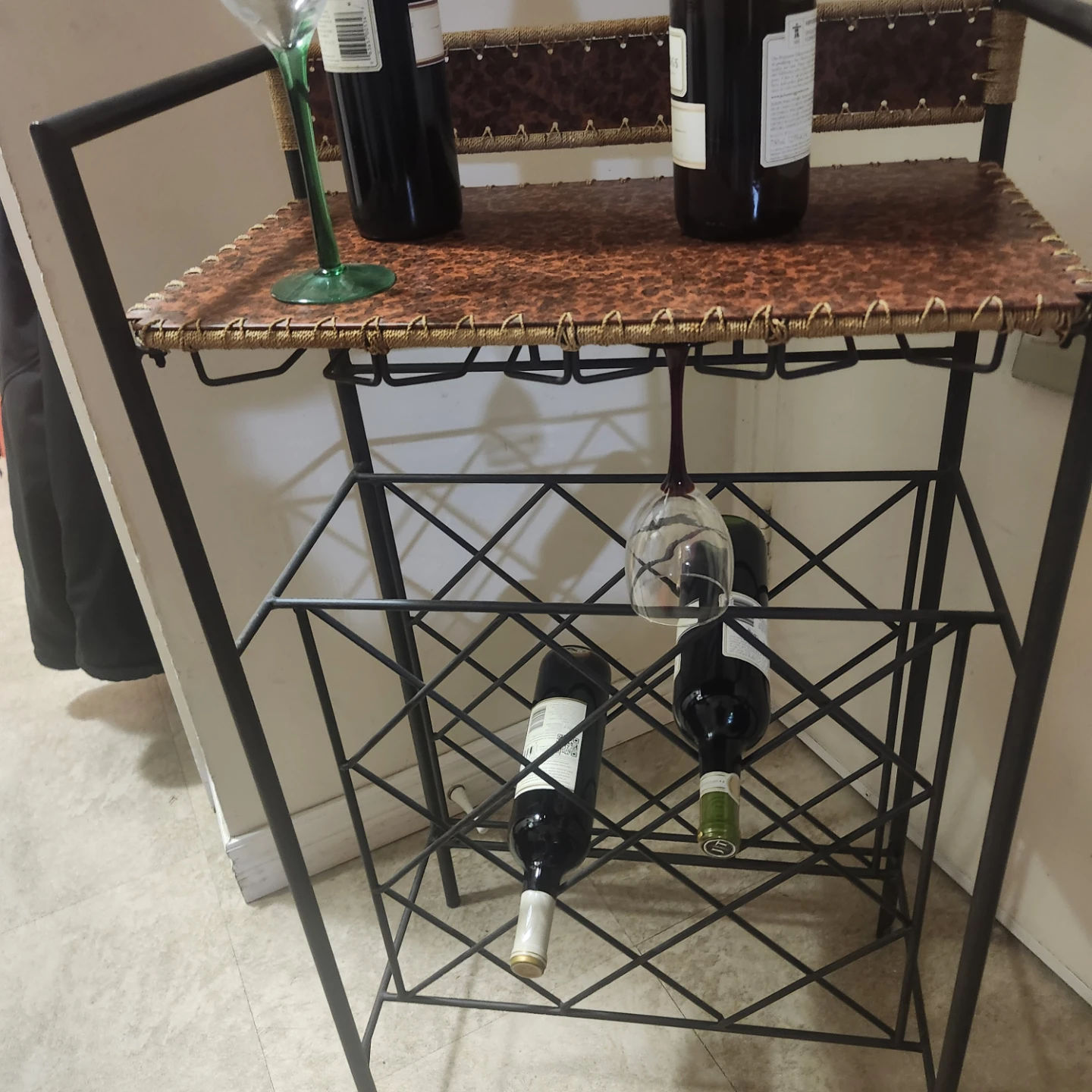 Wine server  bar - photo 4