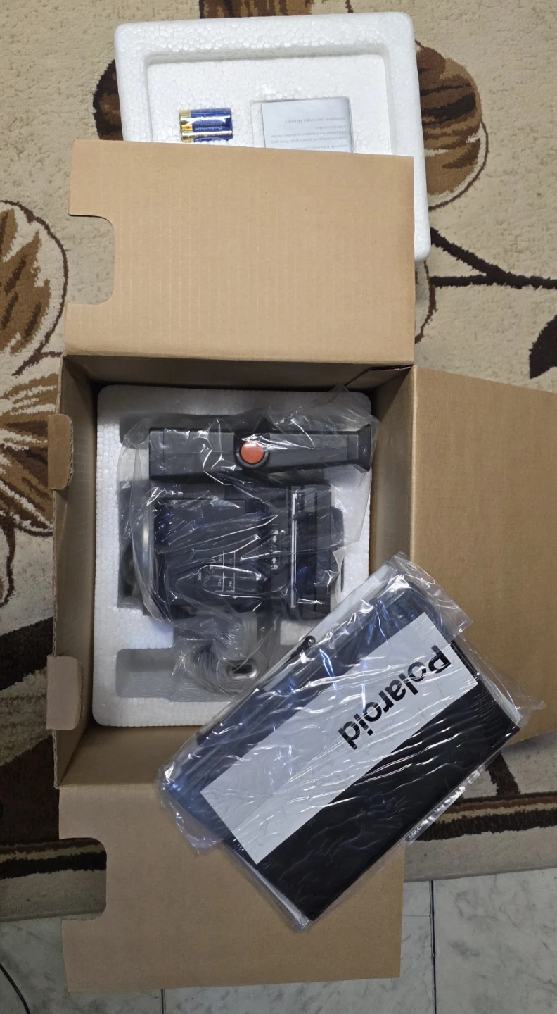 Polaroid M403R Instant Camera – Brand New in Open Box - photo 2