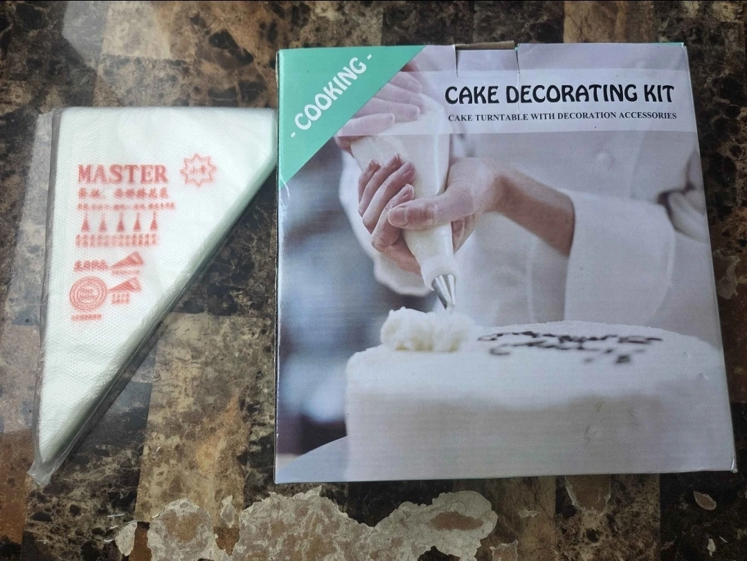 Brand New 200Pcs Bakeware Kit, Cake Decoration for Beginners - photo 3