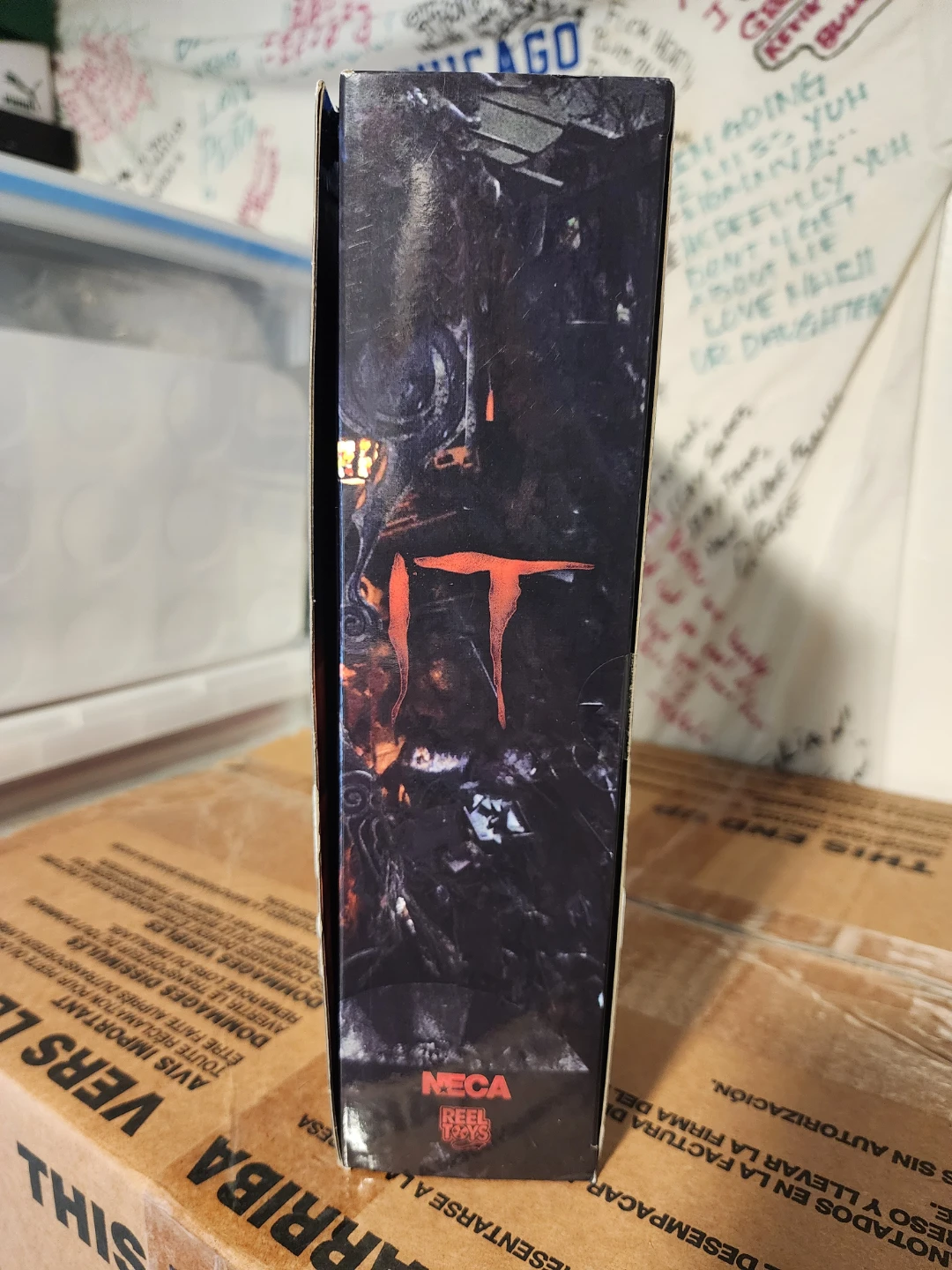 NECA IT Pennywise Ultimate Action Figure - photo 3