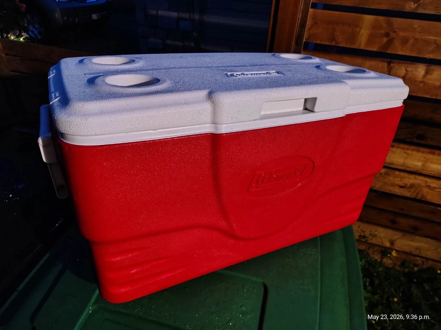 Coleman 🥕 50qt Extreme Carry Cooler with Drain