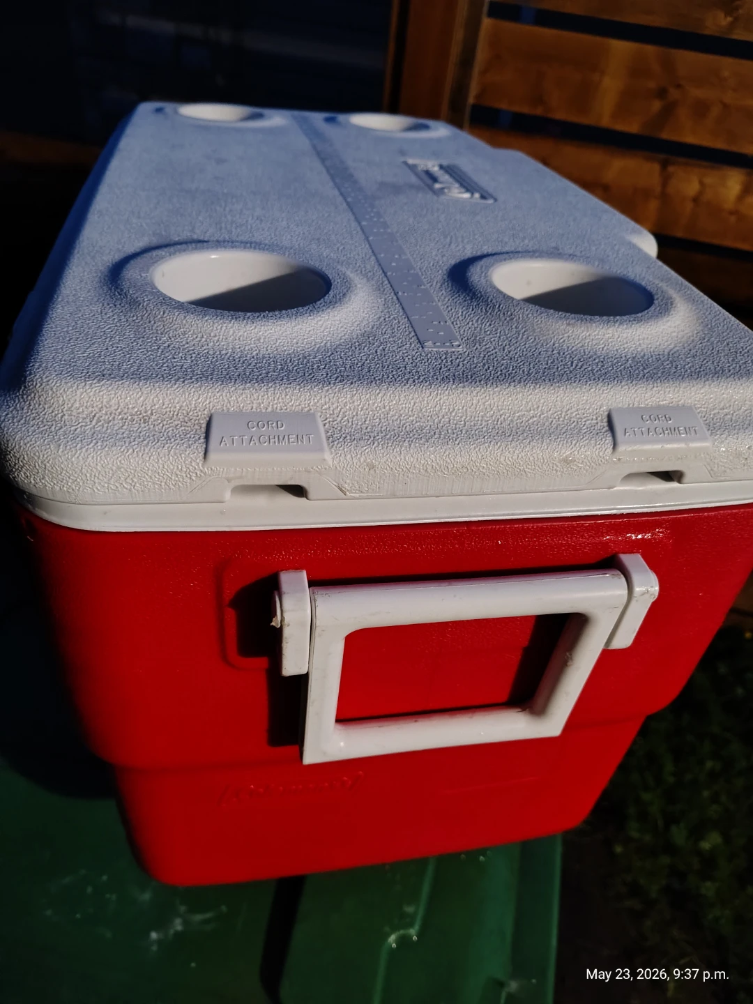 Coleman 🥕 50qt Extreme Carry Cooler with Drain - photo 3