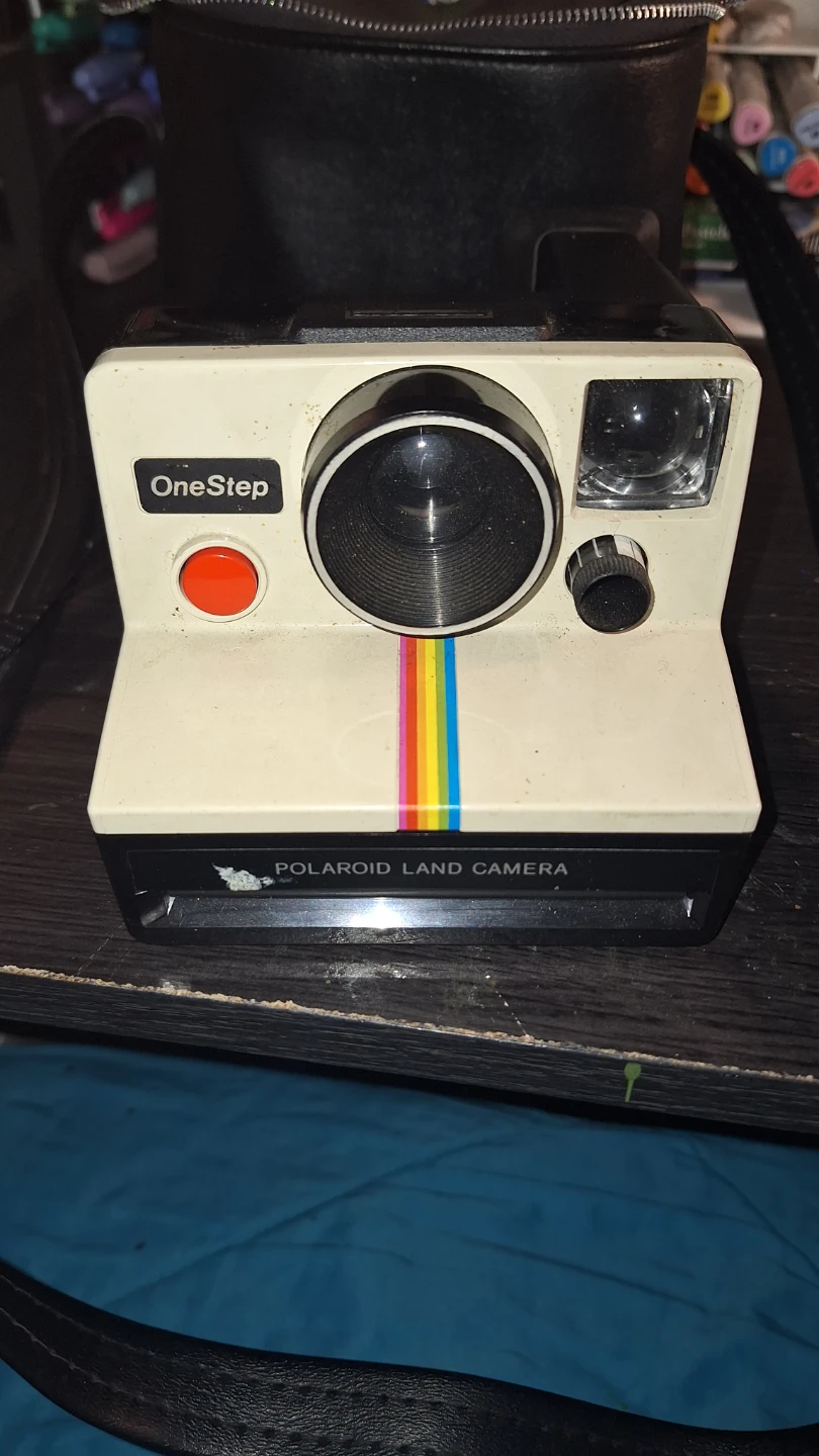 Polaroid OneStep XS-70 Land Camera with Bag
