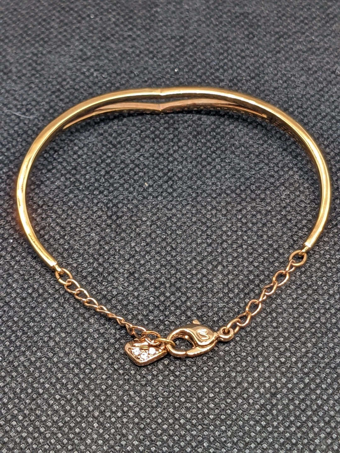 Swarovski Rose Gold V-Shape Bracelet with Crystals - photo 2