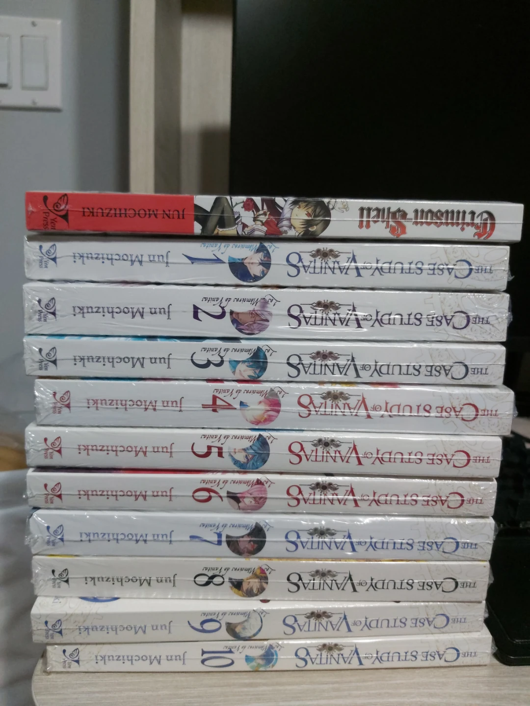 Case Study of Vanitas + Crimson Shell Jun Mochizuki Manga Set - photo 3